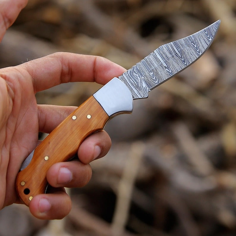 Hand-Forged Damascus Steel Folding Pocket Knife with Olive Wood Handle With Leather Sheath